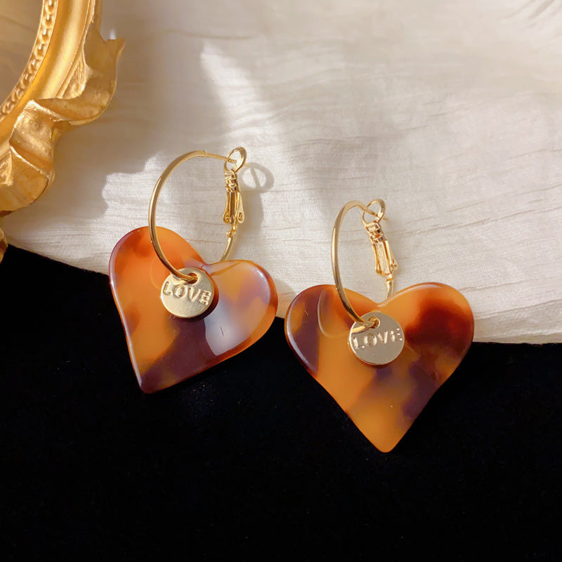 Luxury Leopard Print Heart Acrylic Drop Earrings – Elegant Design
