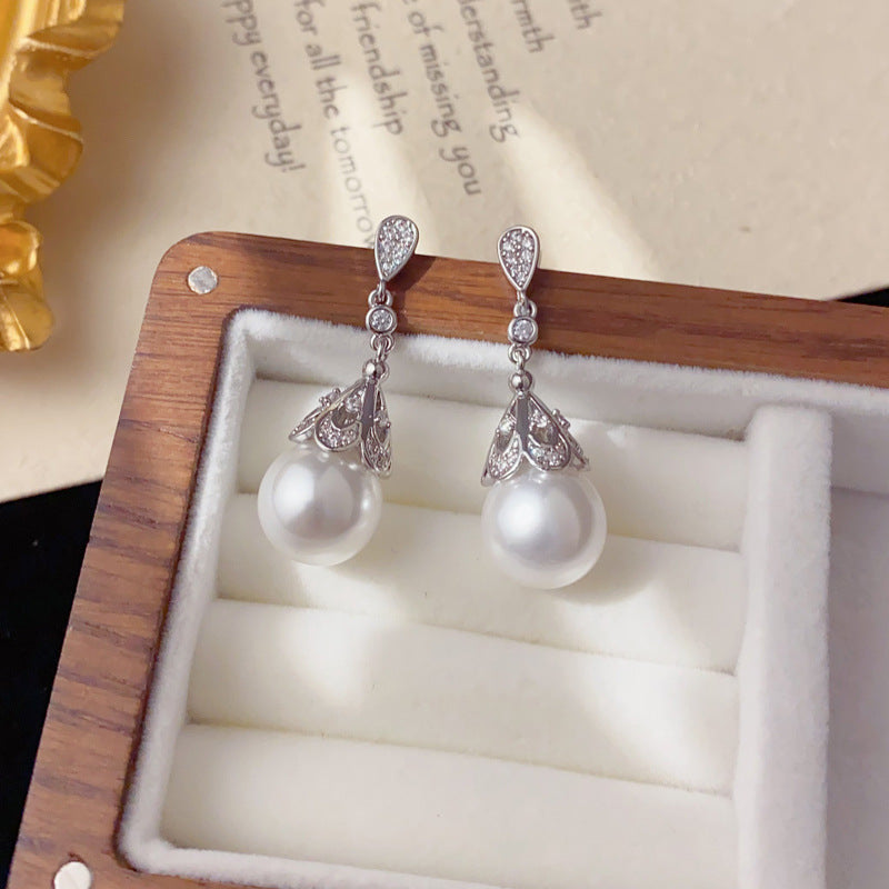 Elegant Zircon Teardrop Pearl Drop Earrings – Geometric Design
