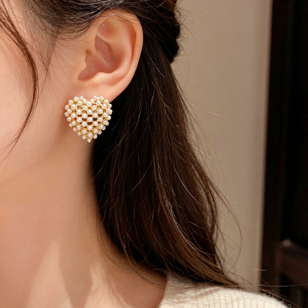 Eaioncol Openwork Heart Pearl Stud Earrings 14K Gold Plated