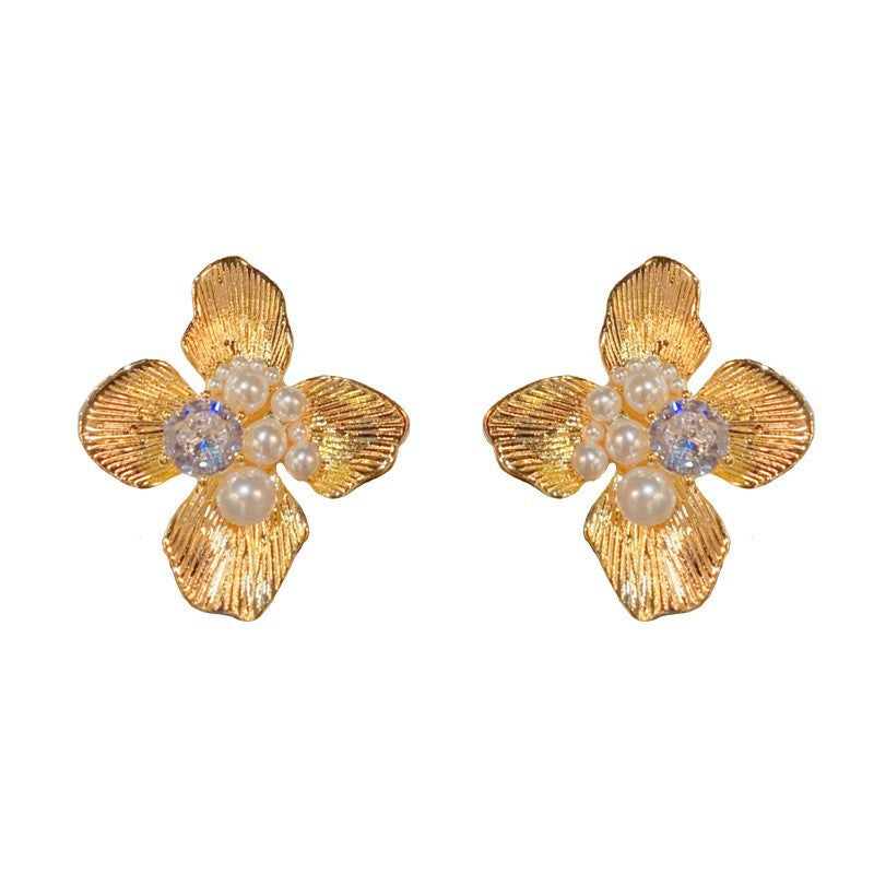 Eaioncol Floral Petal Pearl Stud Earrings 18K Gold