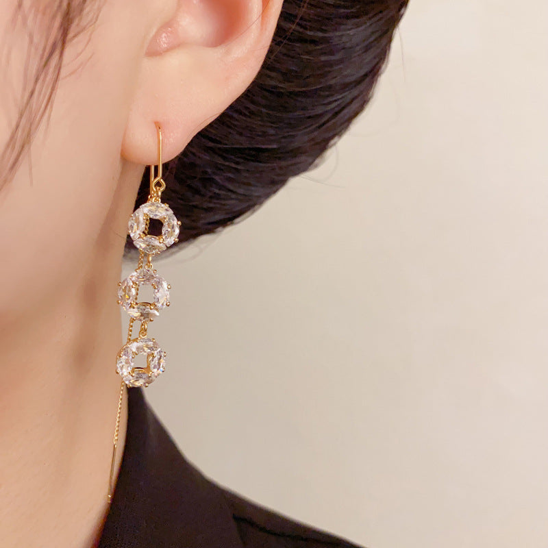 Luxury Micro-Pavé Circle Tassel Threader Earrings – Elegant Design