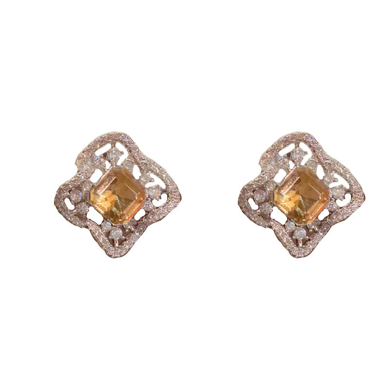 Elegant Full-Zircon Hollow Rhombus Stud Earrings – Geometric Design