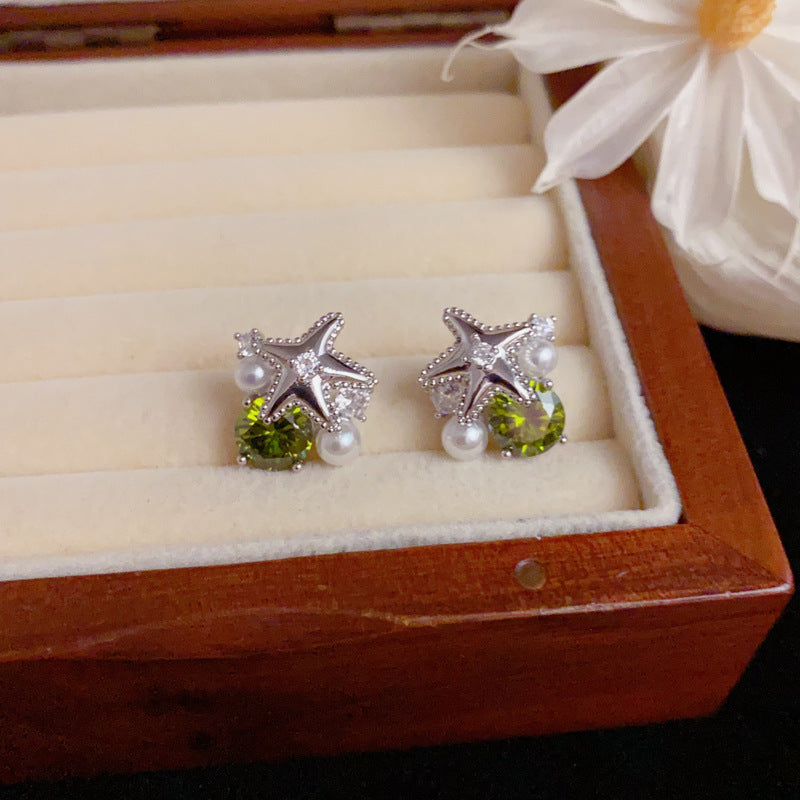 Luxury Metal Star Pearl & Crystal Stud Earrings – Elegant Design