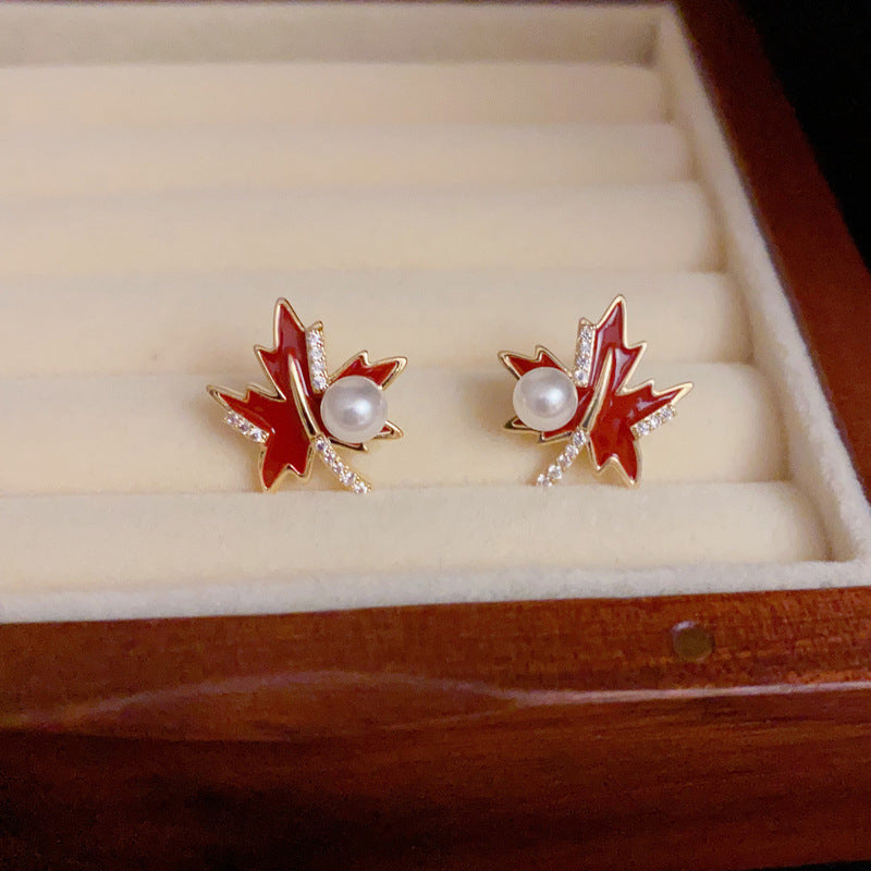 14K Gold-Plated Red Maple Leaf Pearl Stud Earrings - Autumn Elegance