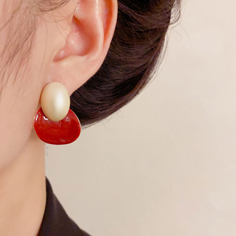 Luxury Geometric Color-Block Oval Stud Earrings – Elegant Design