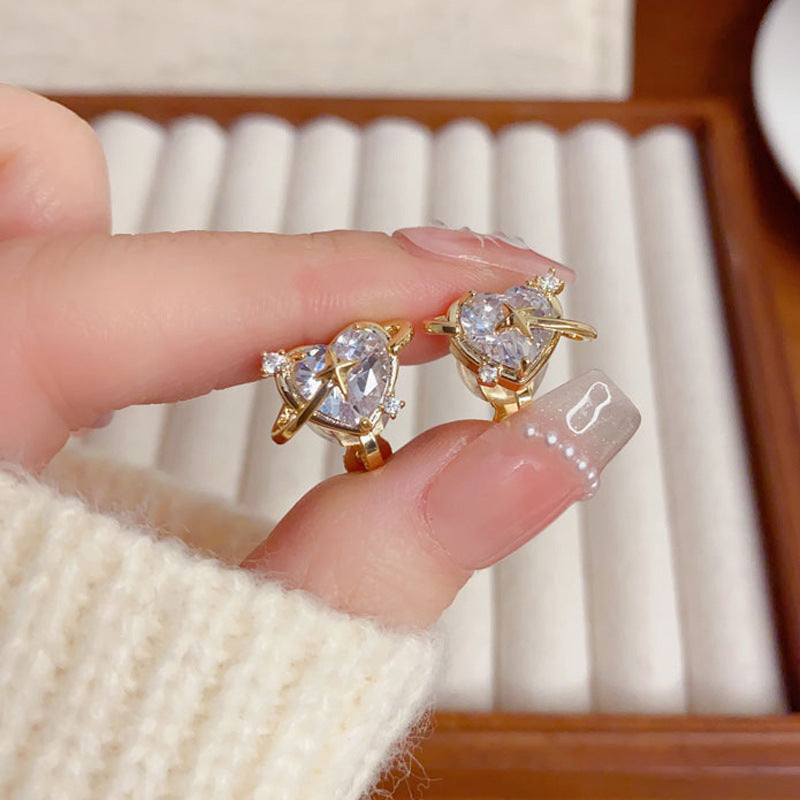 Elegant Zircon Heart Starburst Ear Clip – Non-Piercing Clip-On Design