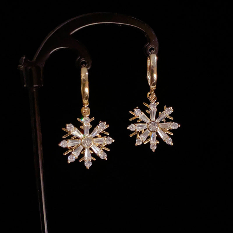 14K Gold-Plated Zircon Double Snowflake Earrings - Festive Elegance