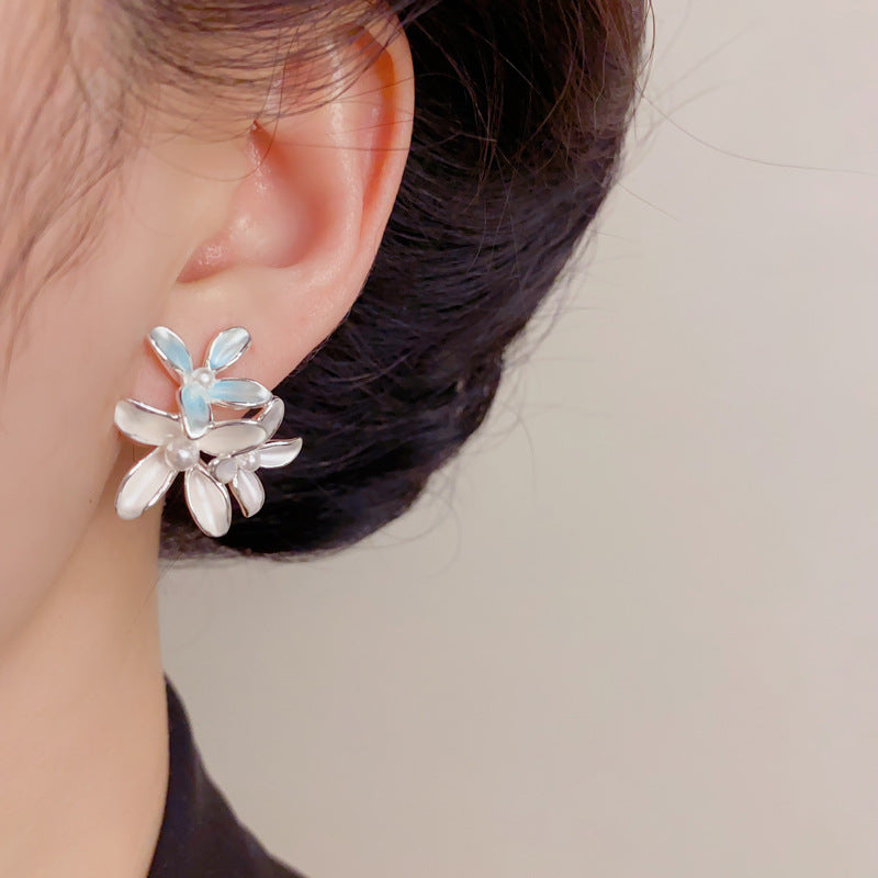 Eaioncol Hand-Painted Petal Stud Earrings Gold
