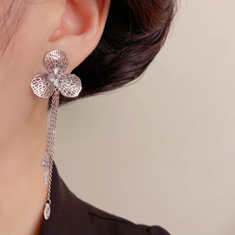 Elegant Hollow Metal Petal Tassel Drop Earrings – Long Fringe Design