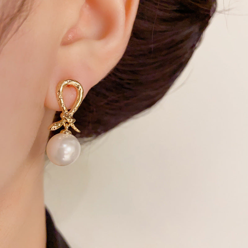 14K Gold-Plated Snake Knot Pearl Drop Earrings - Vintage Chic Design