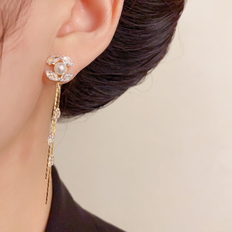 Elegant Zircon Pearl Tassel Drop Earrings – Classic Design