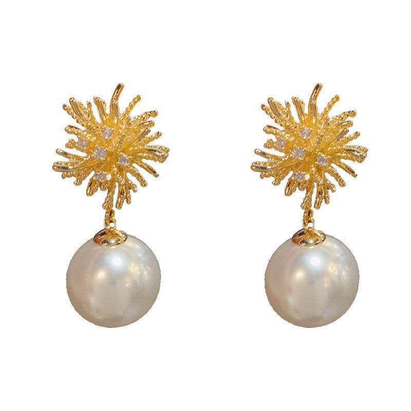 Eaioncol Geometric Petal Pearl Drop Earrings Gold