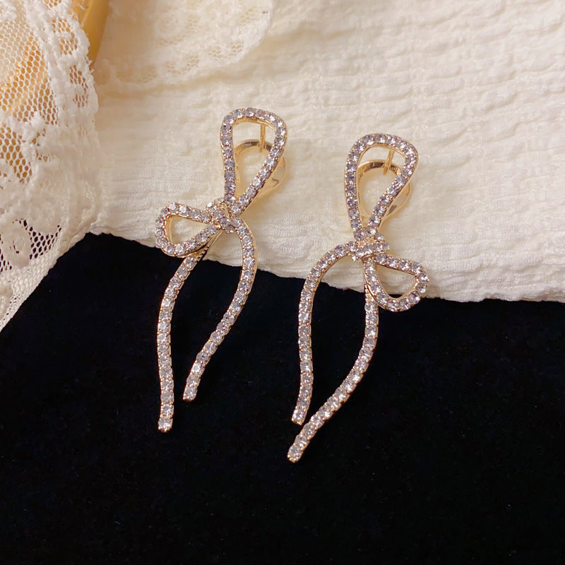 Luxury Full-Zircon Bow Long Tassel Ear Cuff – Ultra-Sparkle Design