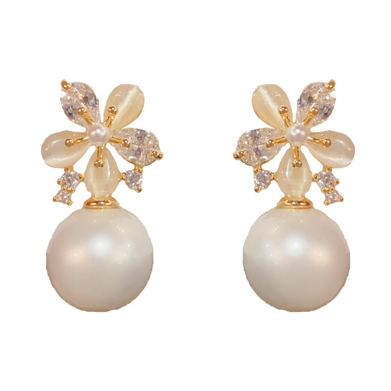 Eaioncol Floral Petal Pearl Stud Earrings Gold