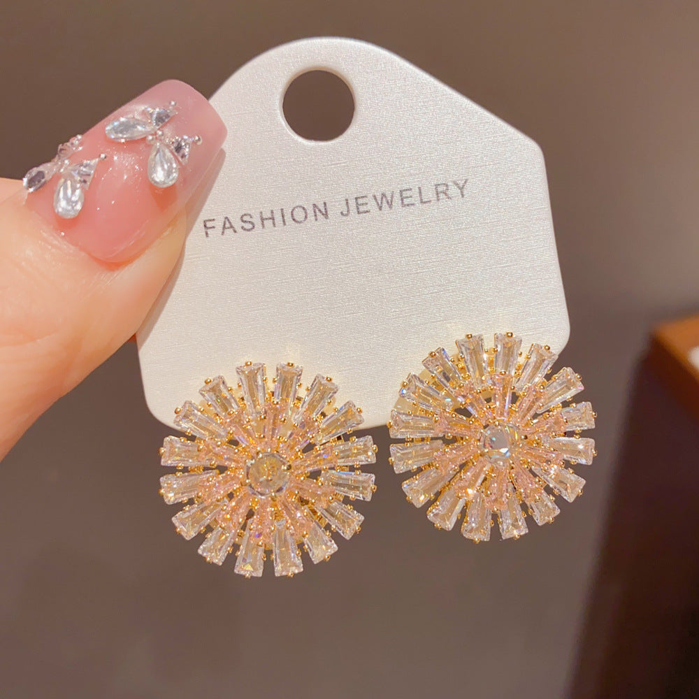 Eaioncol Full CZ Round Stud Earrings Gold
