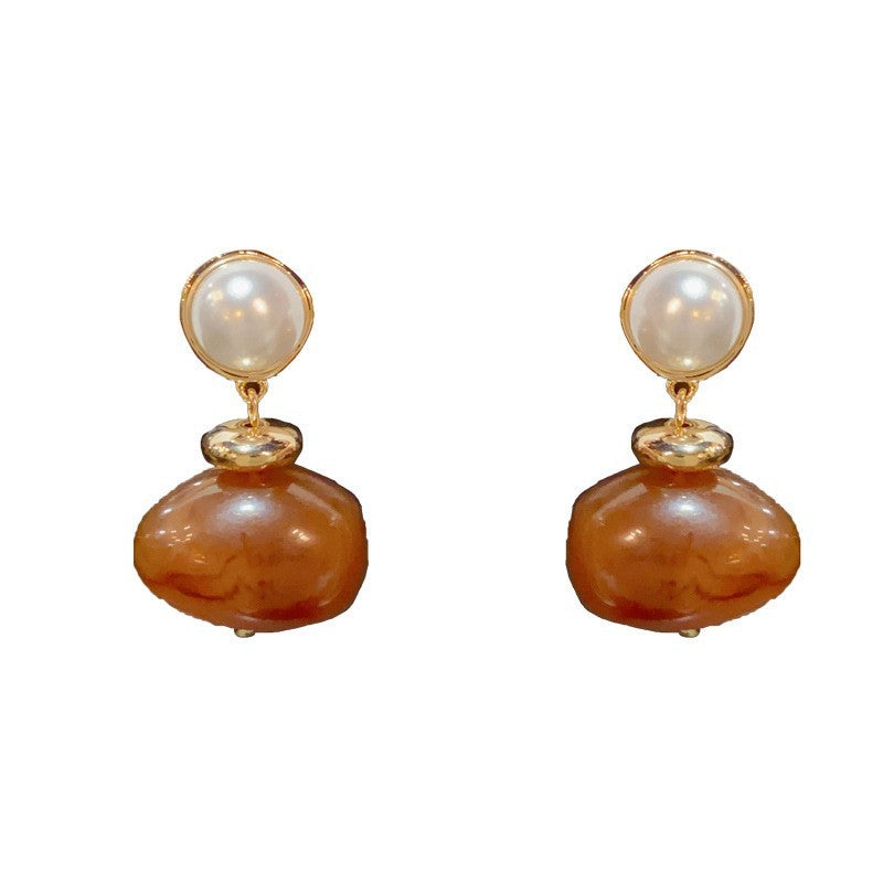 Elegant Irregular Caramel Amber Resin Stud Earrings – Geometric Design