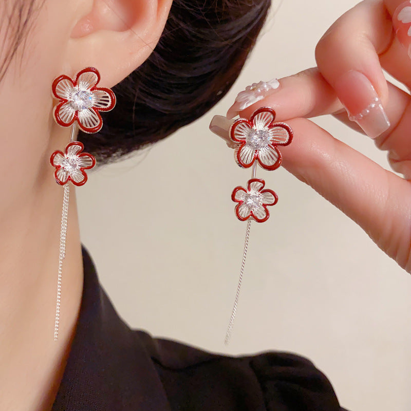 Elegant Drip-Oil Hollow Petal Tassel Drop Earrings – Retro Design
