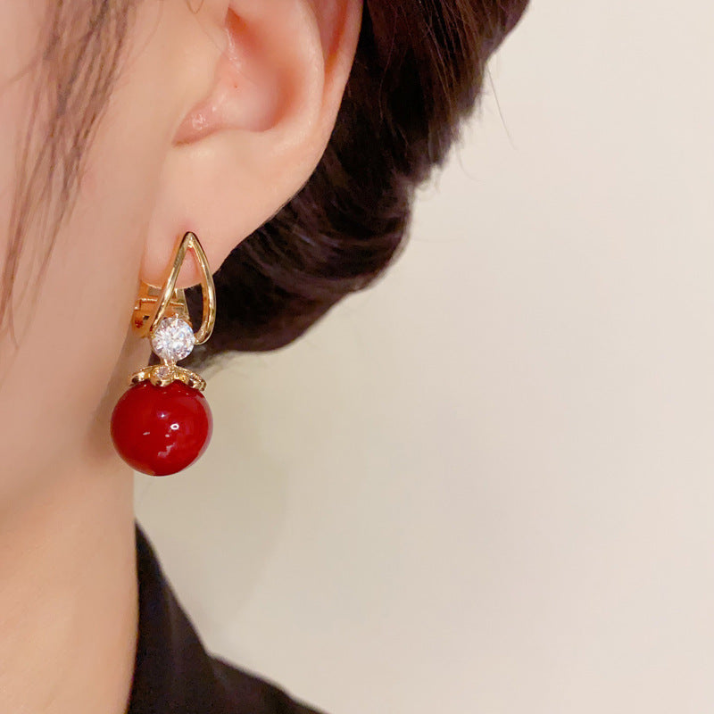 14K Gold-Plated Red Pearl Ear Cuffs - Chic & Elegant Design