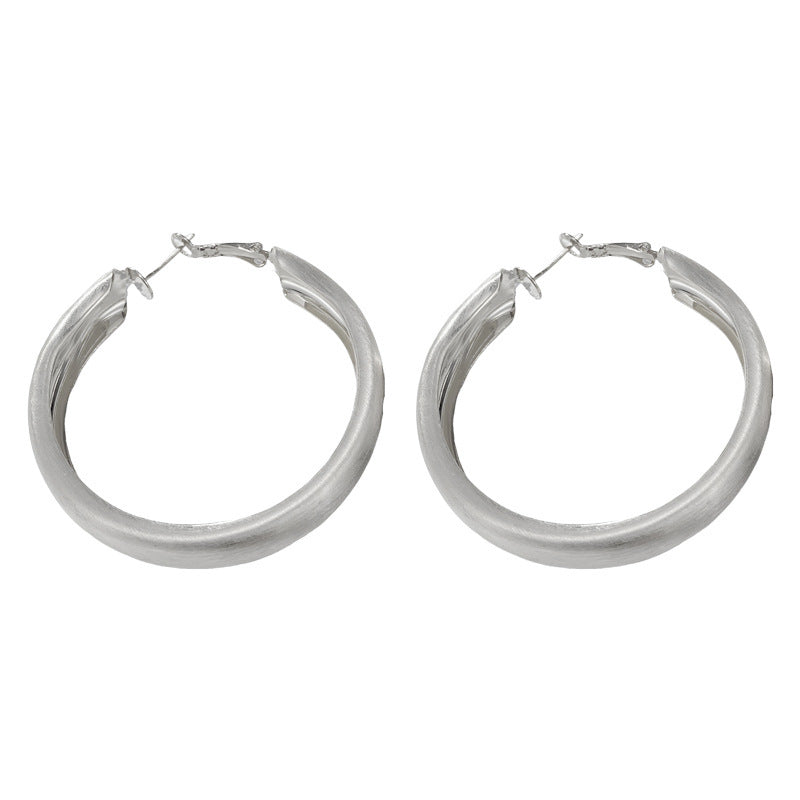 Luxury Wide Metal Geometric Hoop Earrings – Elegant Design