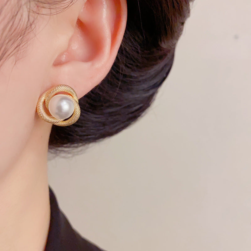 Eaioncol Vintage Metal Wrap Pearl Stud Earrings Gold