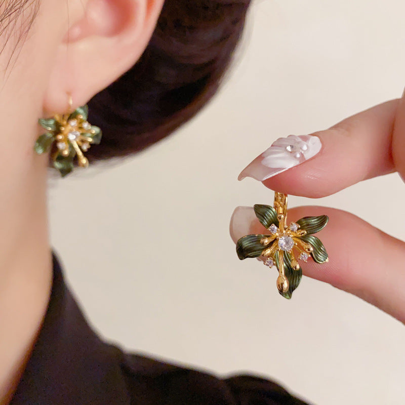 Elegant Zircon Metal Petal Ear Cuff Earrings – Floral Design