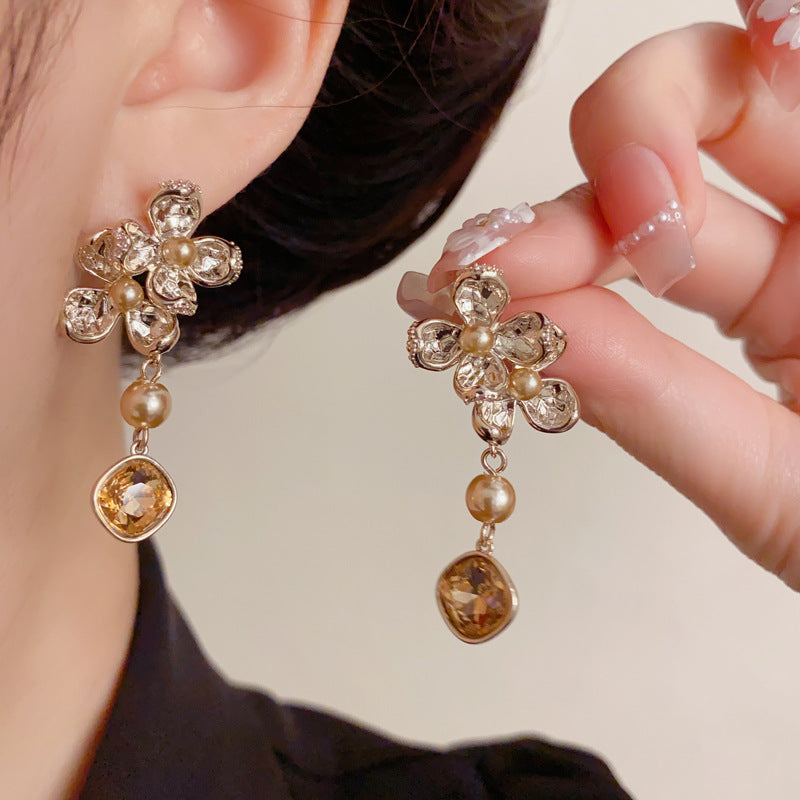 Elegant Metal Pearl Petal Tassel Drop Earrings – French Retro Design