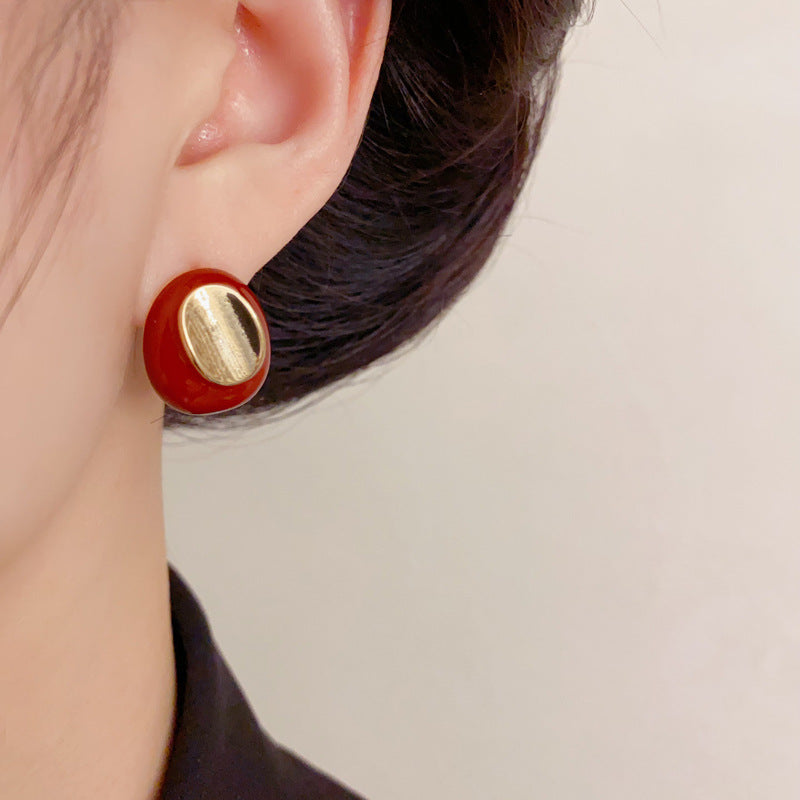 Luxury Metal Oval Stud Earrings – French Retro Design