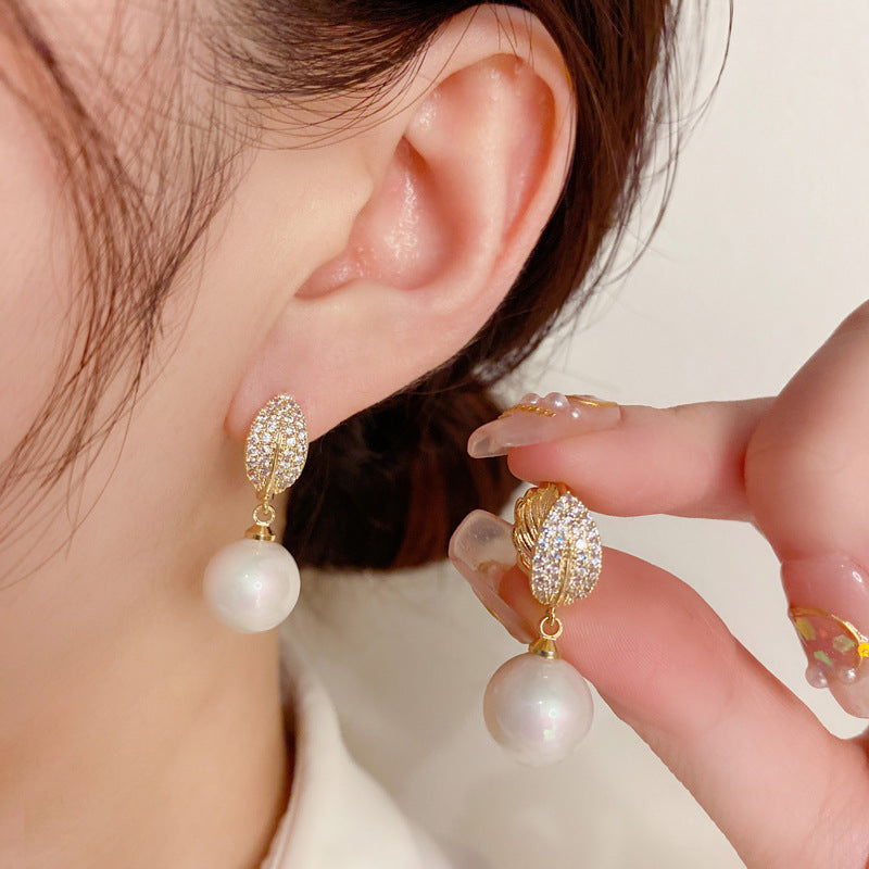 14K Gold-Plated Zircon Leaf Pearl Earrings - Elegant Sided Design