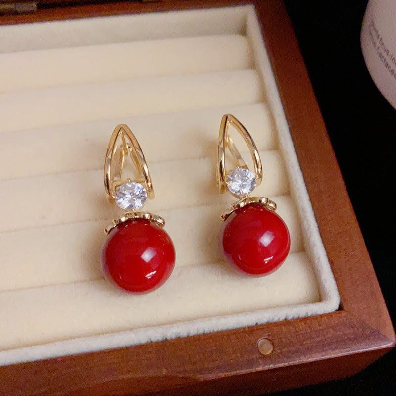 14K Gold-Plated Red Pearl Ear Cuffs - Chic & Elegant Design