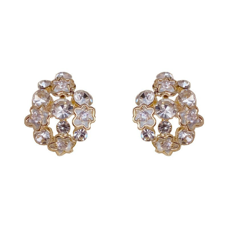 Eaioncol Cutout Floral C Hoop Earrings Black & White