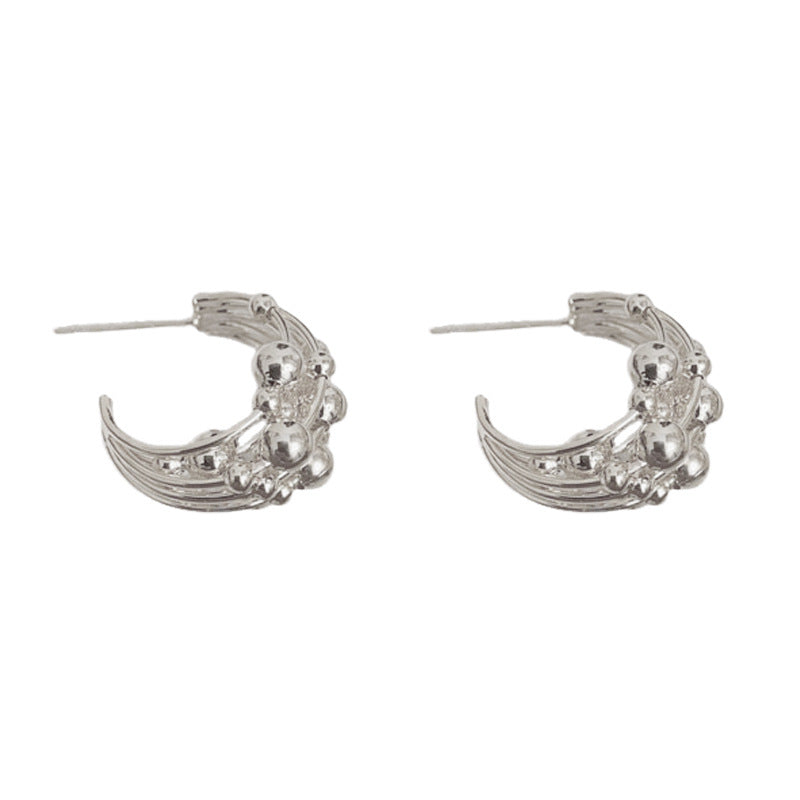Elegant Metal Beaded C-Hoop Earrings – French Retro Design