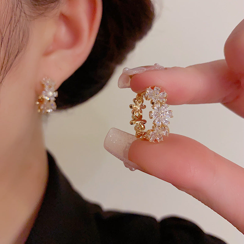 14K Gold Plated Vintage Inspired Zircon Flower Clip-On Earrings - Luxe Geometric Design