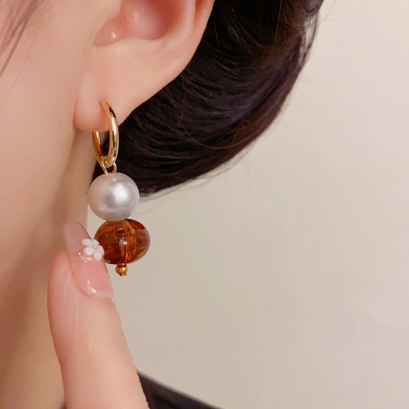 Luxury Pearl & Resin Tassel Ear Cuff Earrings – Elegant Design