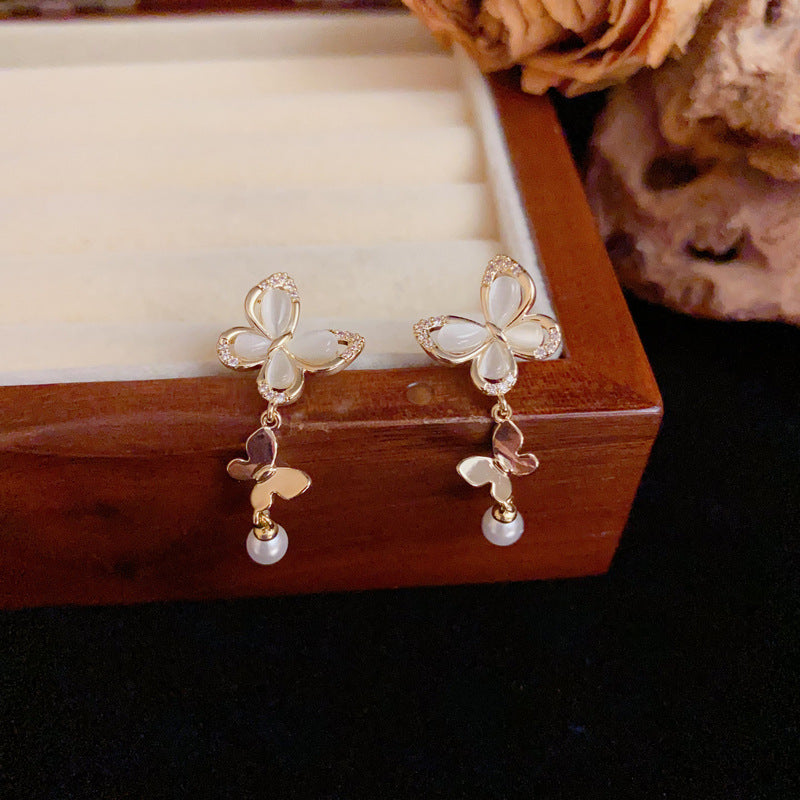 Luxury Zircon Butterfly & Pearl Tassel Drop Earrings – Elegant Design