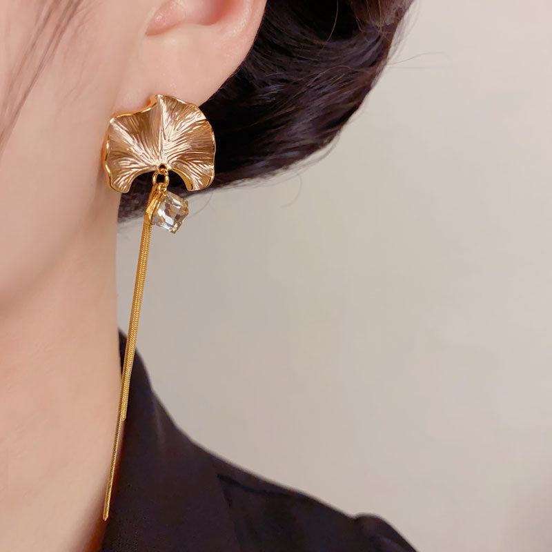 Elegant Fan-Shaped Square Zircon Tassel Drop Earrings – Fringe Design