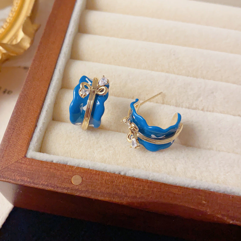 Elegant Blue Ruffled C-Hoop Bow Stud Earrings – French Retro Design