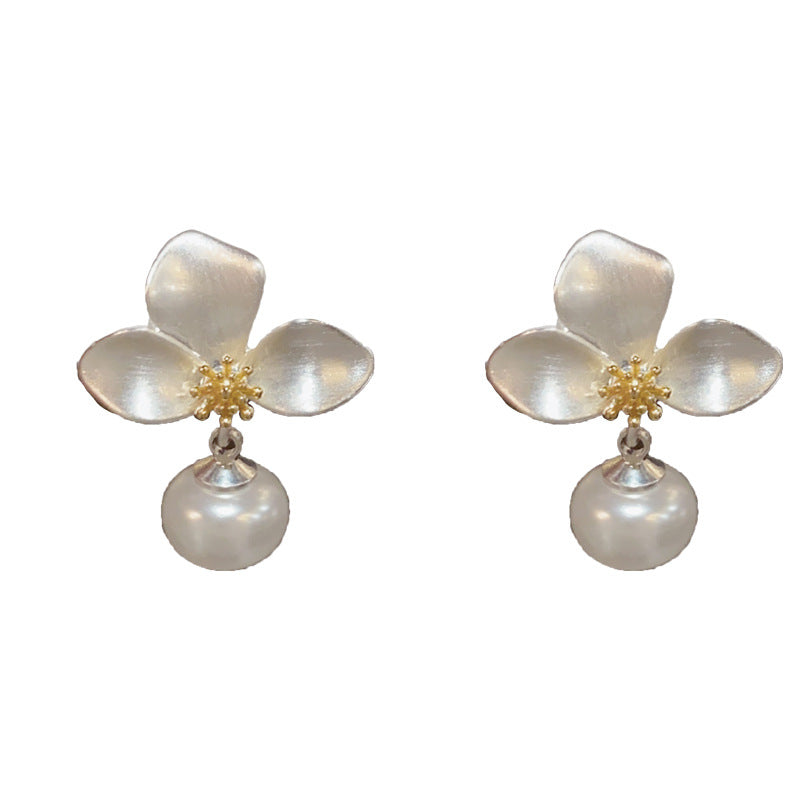 Silver-Plated Three-Petal Flower Pearl Drop Earrings – Elegant Design