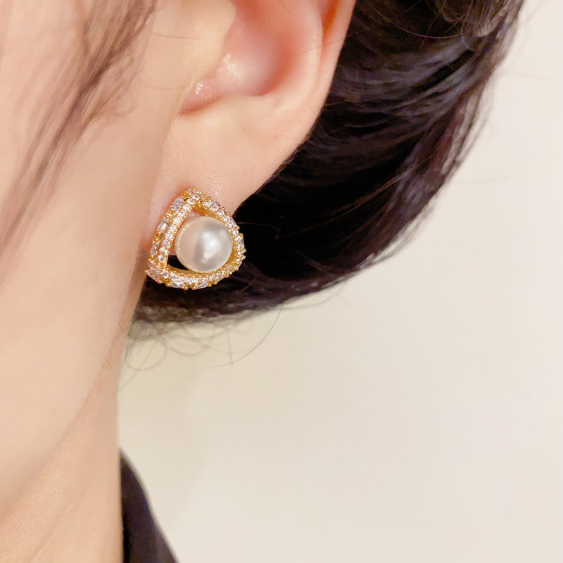 14K Gold Zircon Triangle Pearl Stud Earrings – Minimalist Chic Design