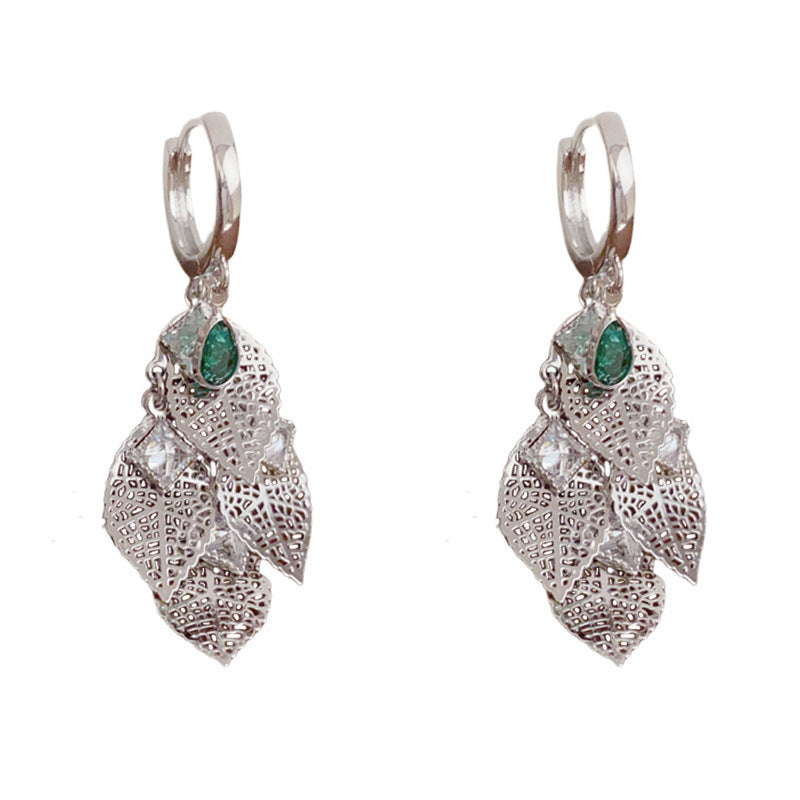 French-Style Hollow Metal Leaf Tassel Earrings – Elegant Floral Design