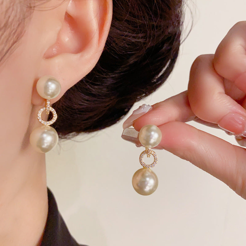 Elegant Zircon Geometric Pearl Drop Earrings – Round Design