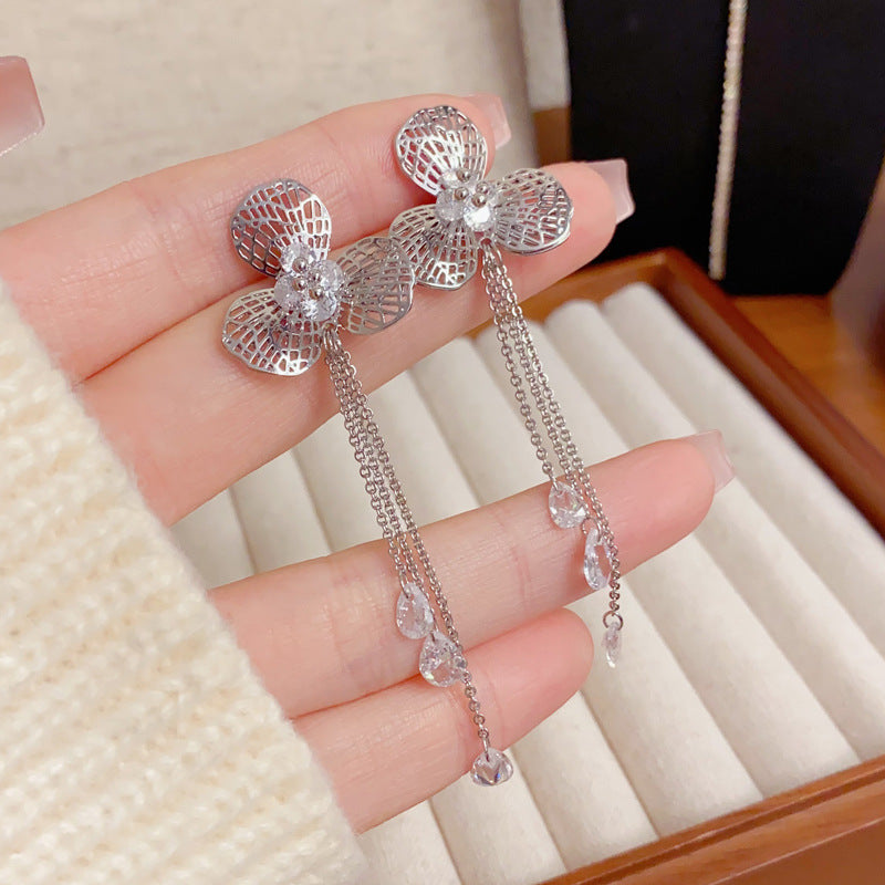 Elegant Hollow Metal Petal Tassel Drop Earrings – Long Fringe Design