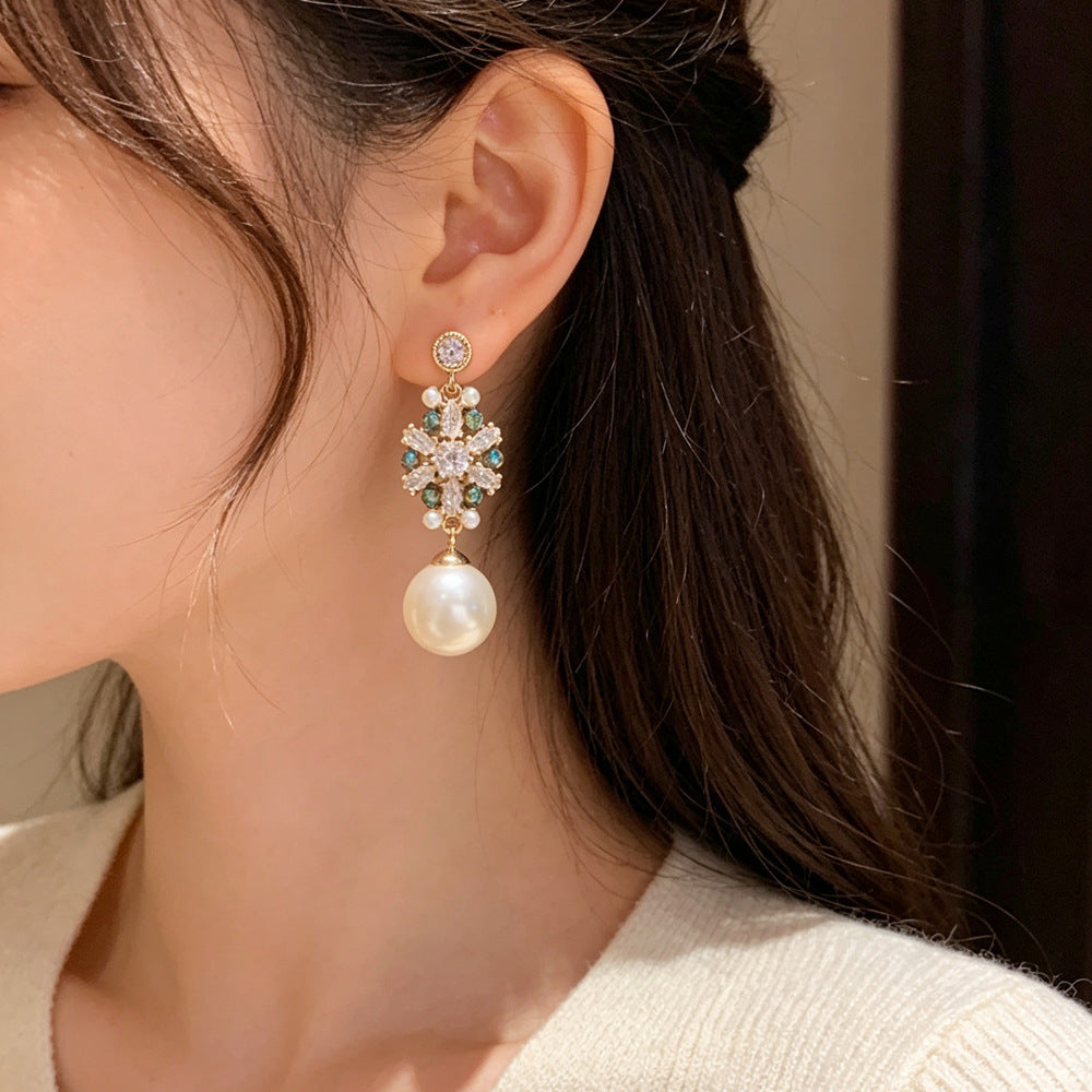 Eaioncol Snowflake Pearl CZ Drop Earrings Gold