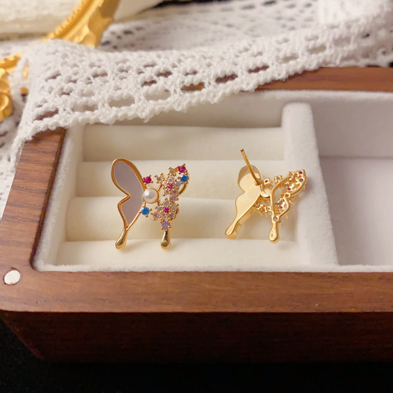 Luxury Shell Pave Rhinestone Butterfly Stud Earrings – Elegant Design