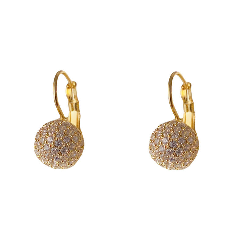 Luxury Micro-Inlaid Zircon Round Ear Cuff Earrings – Geometric Design