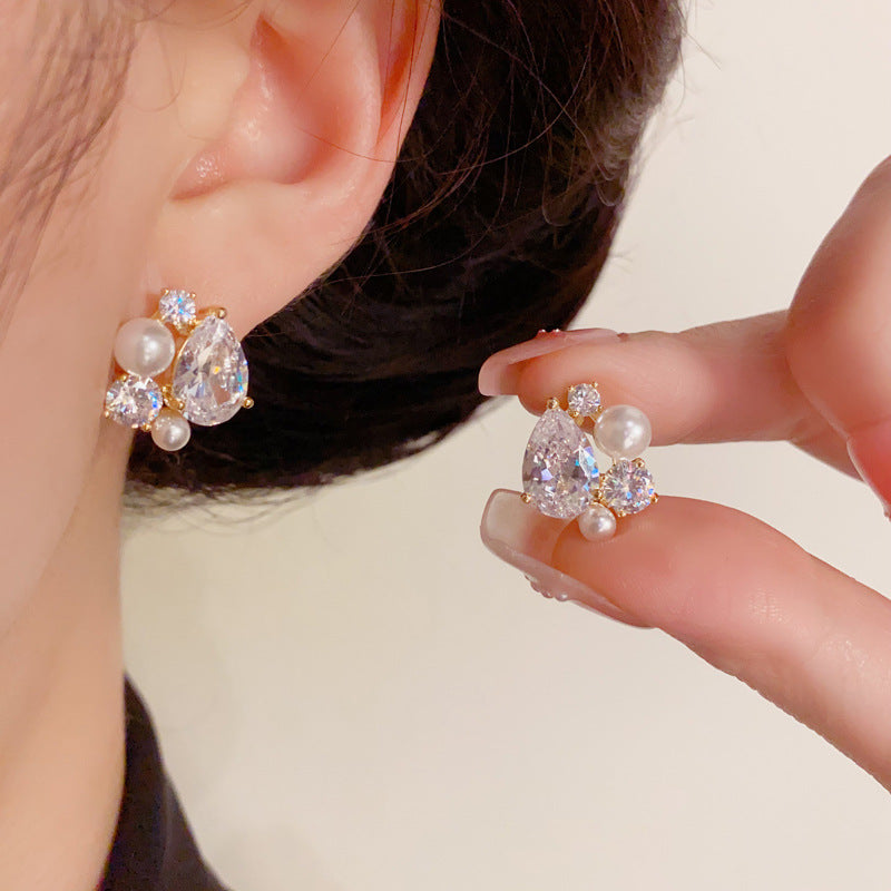 14K Gold Luxury Pearl & Zircon Waterdrop Stud Earrings– Elegant Design