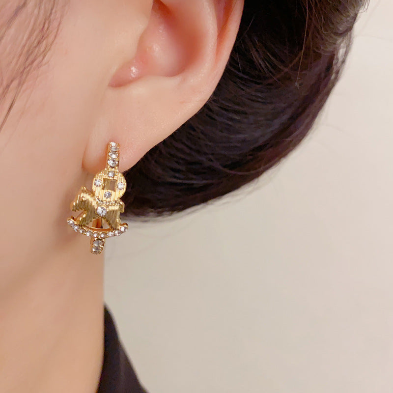 Luxury Zircon “Good Fortune Horse” Hoop Earrings – Elegant Design