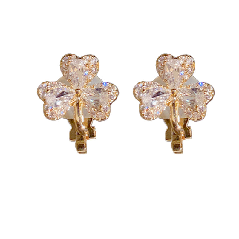 14K Gold-Plated Zircon Three-Leaf Flower Ear Clips - Chic Design