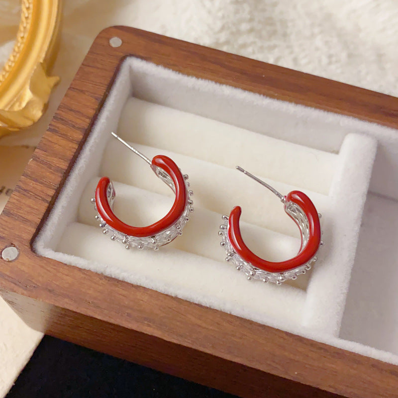 Elegant Full-Zircon Red Drip-Oil C-Hoop Earrings – French Retro Design
