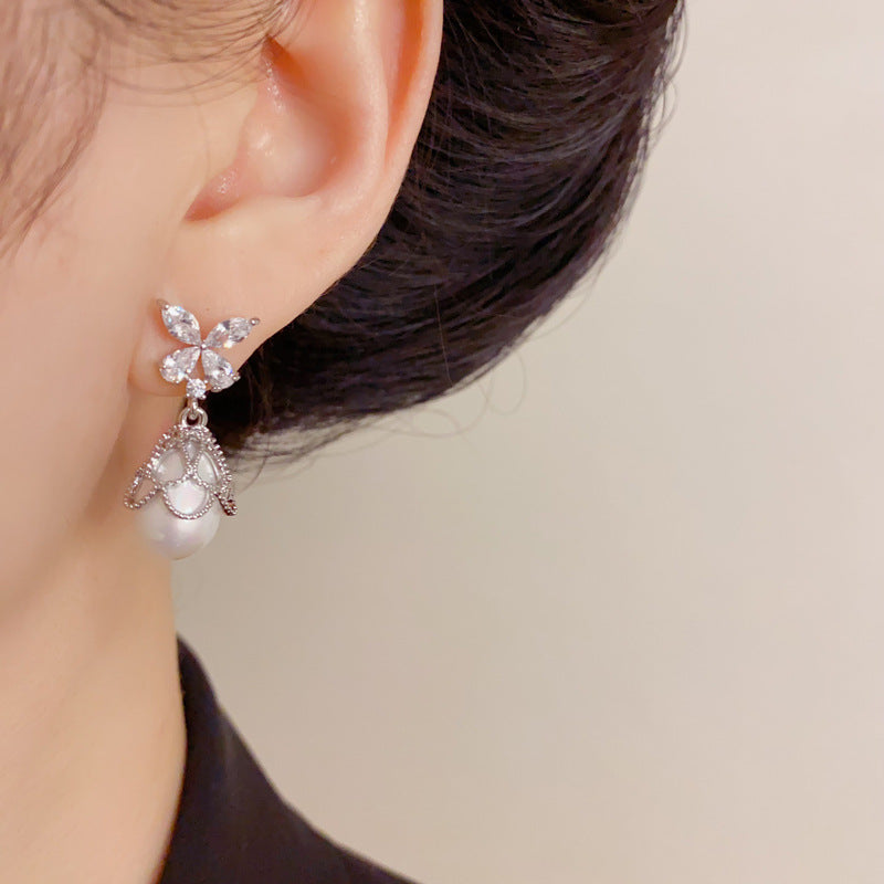 Eaioncol Butterfly Lace Pearl Drop Earrings Gold Silver
