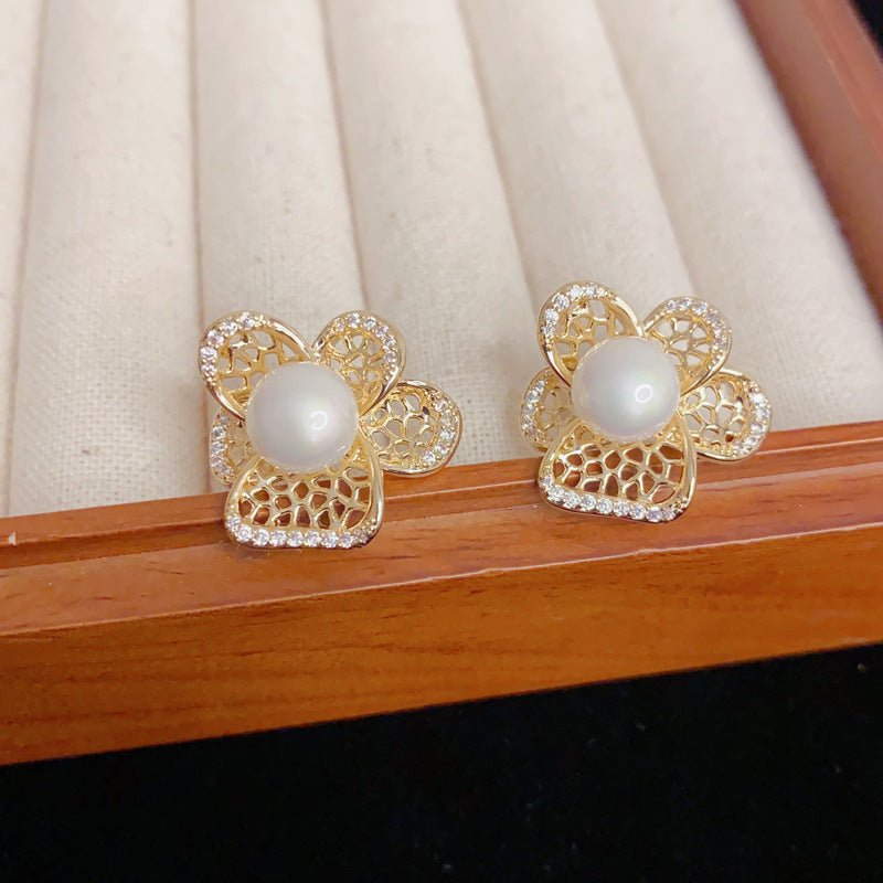 Eaioncol Openwork Floral Pearl CZ Stud Earrings Gold
